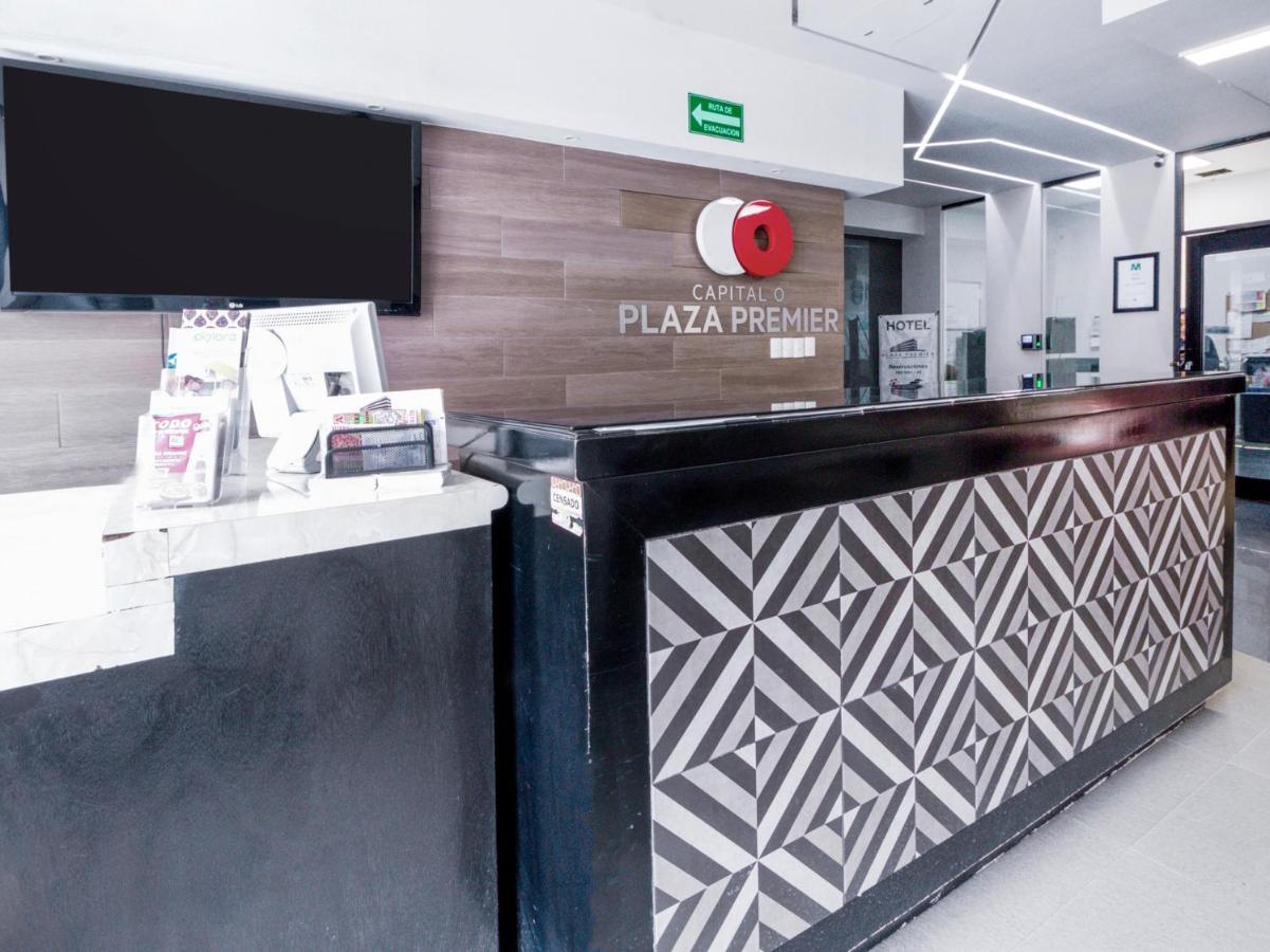 Capital O Hotel Plaza Premier Leon Exterior photo